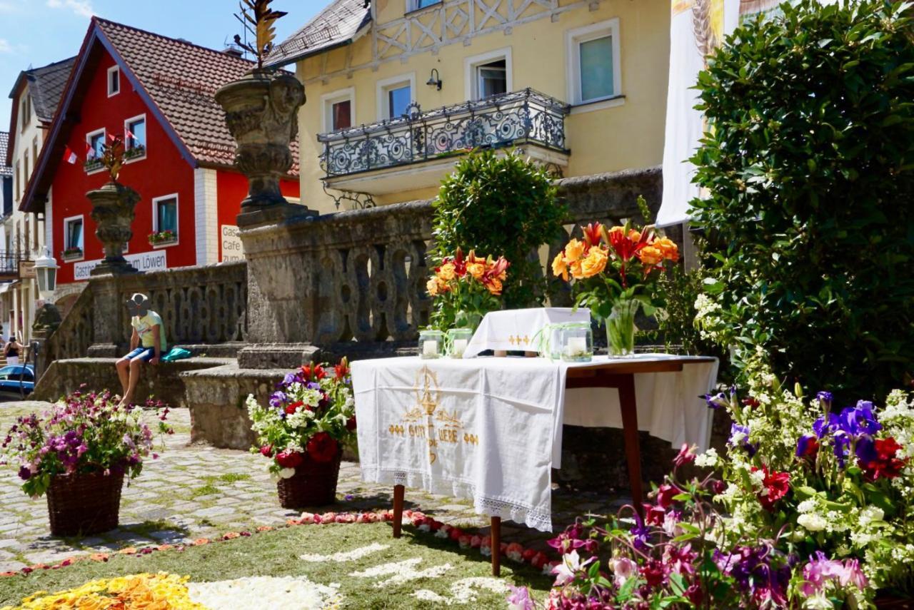 Gasthof Zum Loewen Gossweinstein Εξωτερικό φωτογραφία